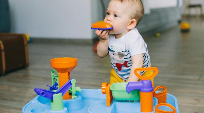 why do babies put everything in their mouth